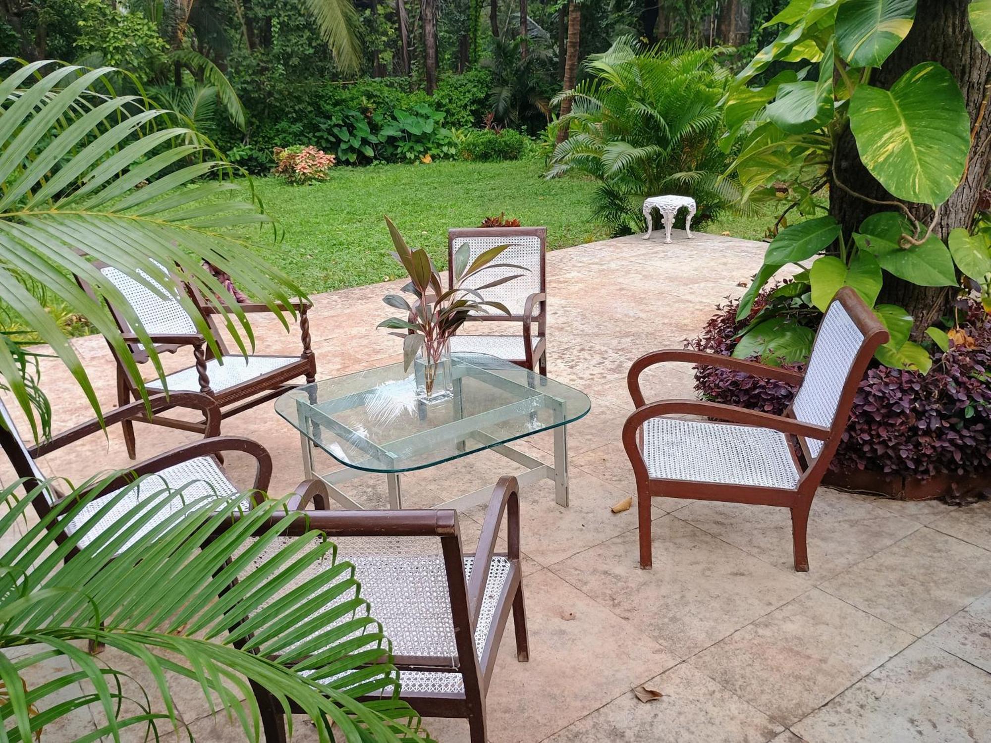 Banyan House - Luxurious 4 Bedroom Villa On One Acre, Near The Beach Nagaon  Eksteriør bilde